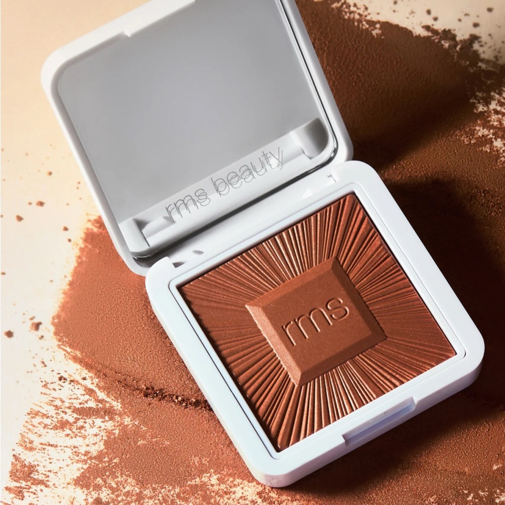 RMS Beauty Radiant Bronzer Compact